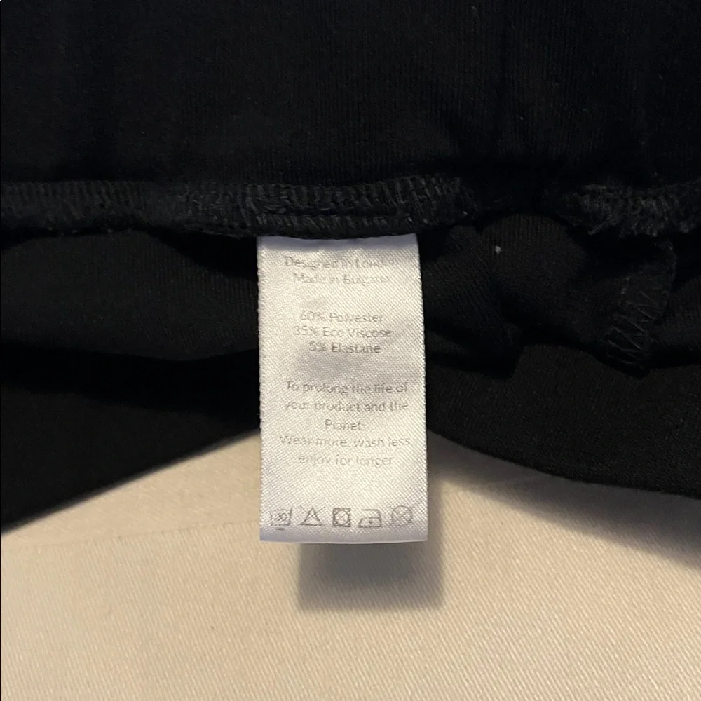 Saint + Sofia Luxurious Black Palazzo Pants Size 6